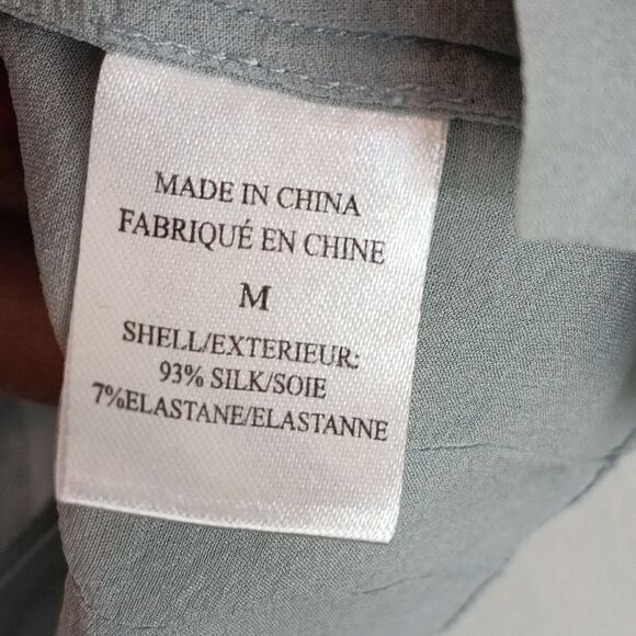 Theory Blue Sleeveless Pleated Button-down Silk Blouse sz M - Picture 9 of 10